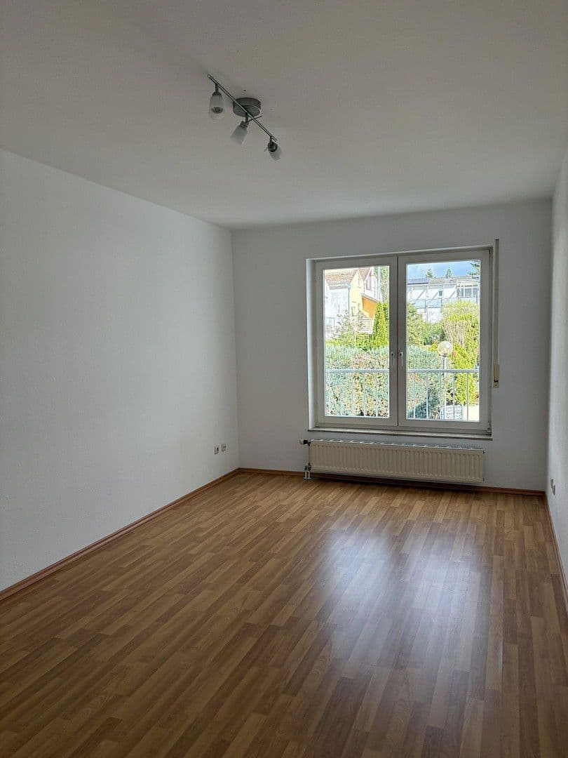 Pronájem domu 230 m², pozemek 250 m², Wiesbaden-Sonnenberg, Hessen Pronájem domu 230 m², pozemek 250 m², Wiesbaden-Sonnenberg, Hessen