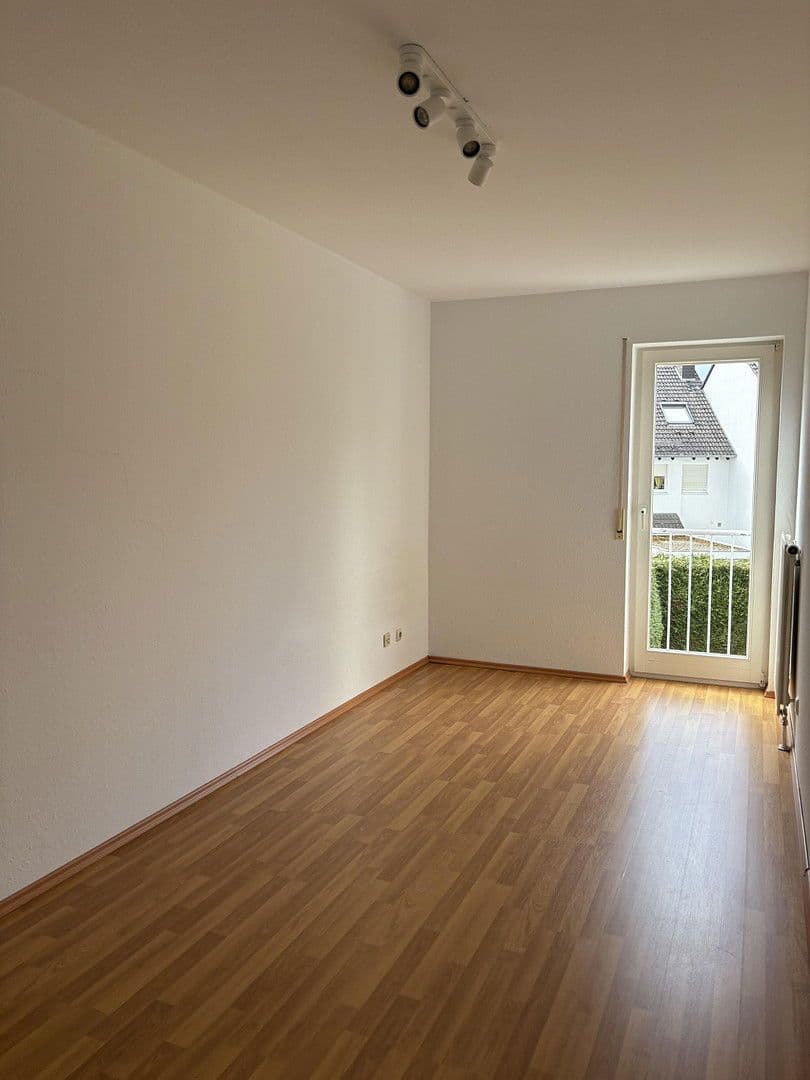 Pronájem domu 230 m², pozemek 250 m², Wiesbaden-Sonnenberg, Hessen Pronájem domu 230 m², pozemek 250 m², Wiesbaden-Sonnenberg, Hessen