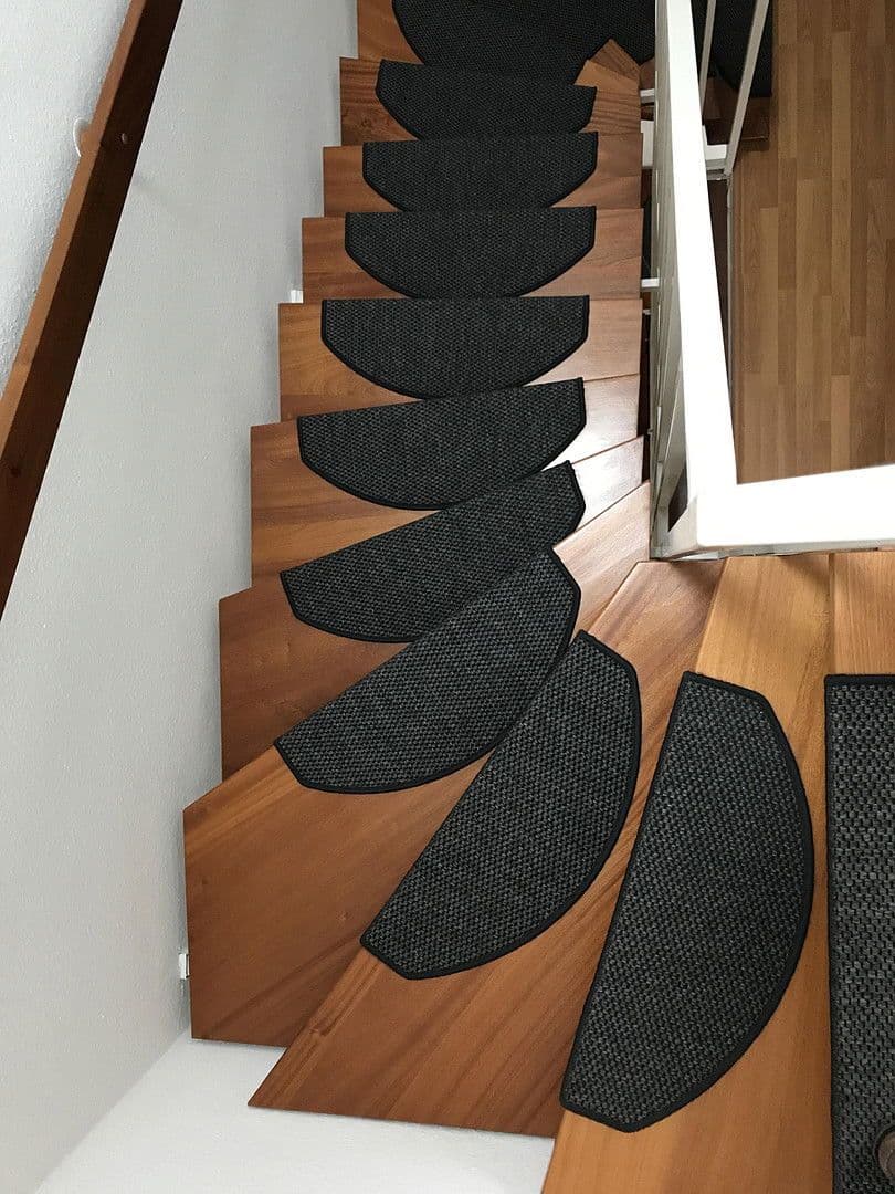 Pronájem domu 230 m², pozemek 250 m², Wiesbaden-Sonnenberg, Hessen Pronájem domu 230 m², pozemek 250 m², Wiesbaden-Sonnenberg, Hessen