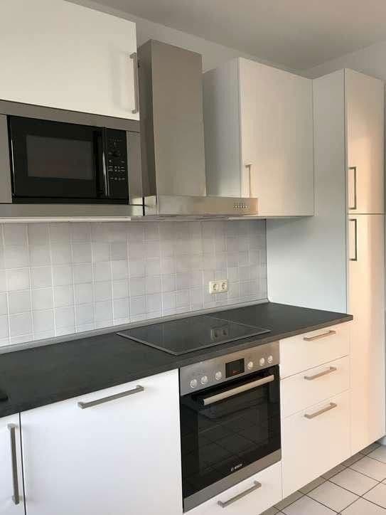 Pronájem domu 230 m², pozemek 250 m², Wiesbaden-Sonnenberg, Hessen Pronájem domu 230 m², pozemek 250 m², Wiesbaden-Sonnenberg, Hessen