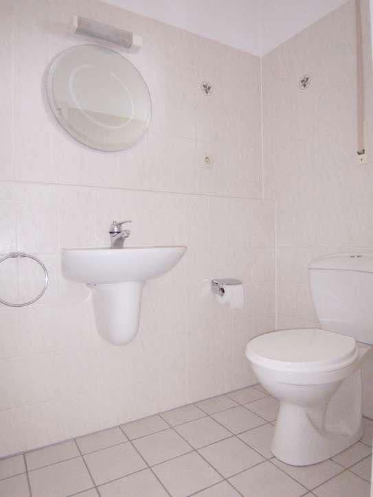 Pronájem domu 230 m², pozemek 250 m², Wiesbaden-Sonnenberg, Hessen Pronájem domu 230 m², pozemek 250 m², Wiesbaden-Sonnenberg, Hessen