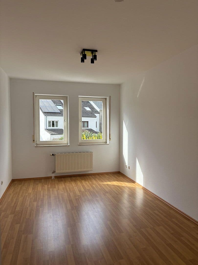Pronájem domu 230 m², pozemek 250 m², Wiesbaden-Sonnenberg, Hessen Pronájem domu 230 m², pozemek 250 m², Wiesbaden-Sonnenberg, Hessen