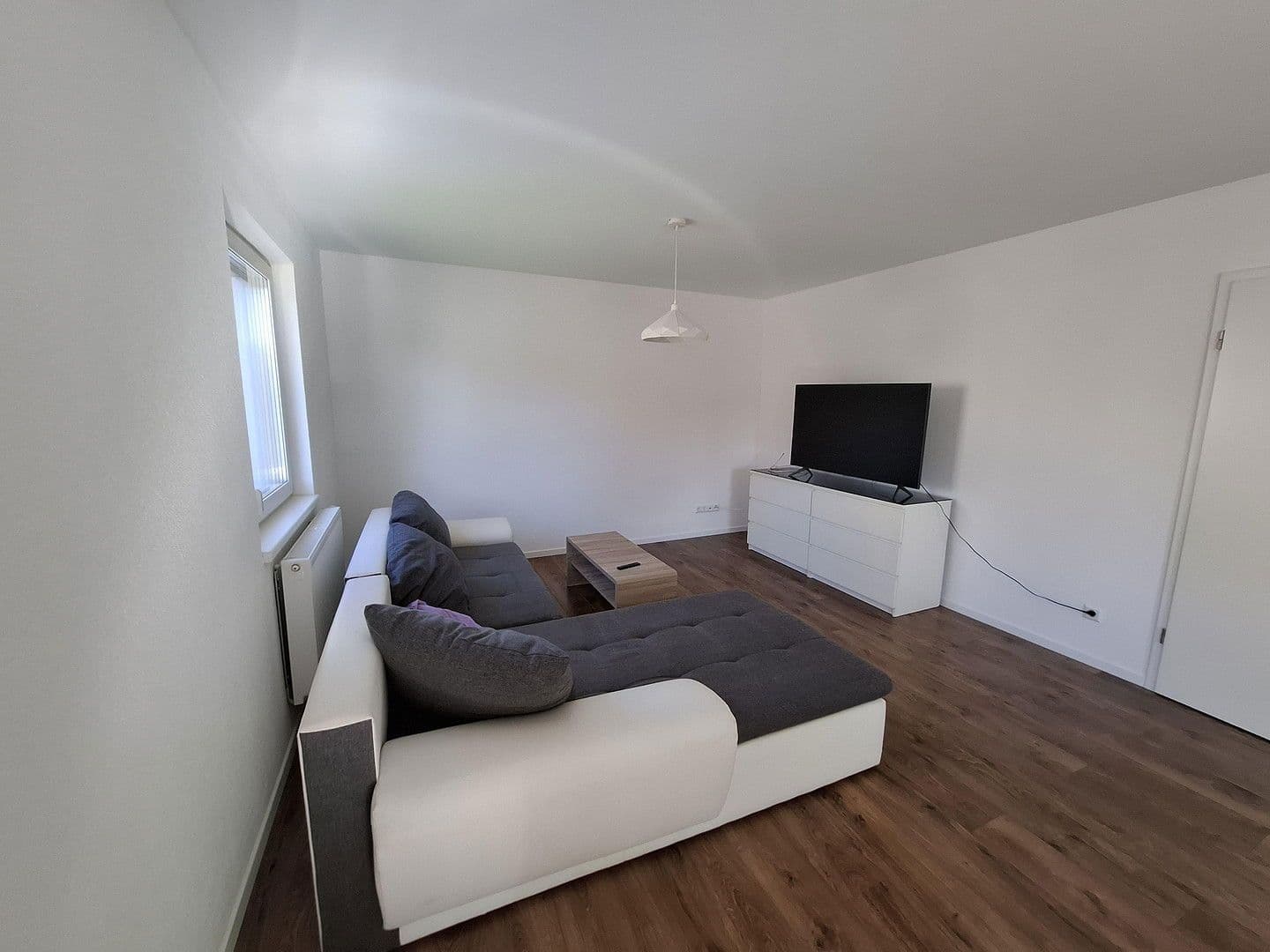 Prodej domu 130 m², pozemek 209 m², Albstadt, Bádensko-Württembersko Prodej domu 130 m², pozemek 209 m², Albstadt, Bádensko-Württembersko