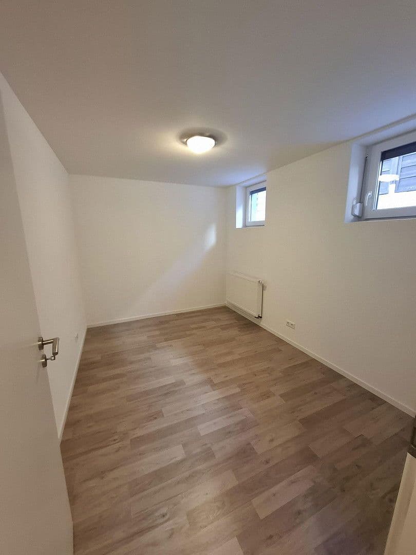 Prodej domu 130 m², pozemek 209 m², Albstadt, Bádensko-Württembersko Prodej domu 130 m², pozemek 209 m², Albstadt, Bádensko-Württembersko