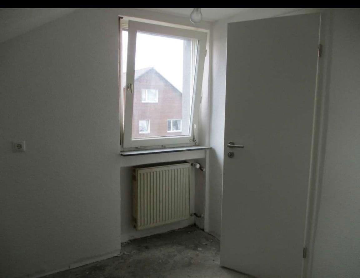 Prodej domu 157 m², pozemek 824 m², Stutensee, Bádensko-Württembersko Prodej domu 157 m², pozemek 824 m², Stutensee, Bádensko-Württembersko