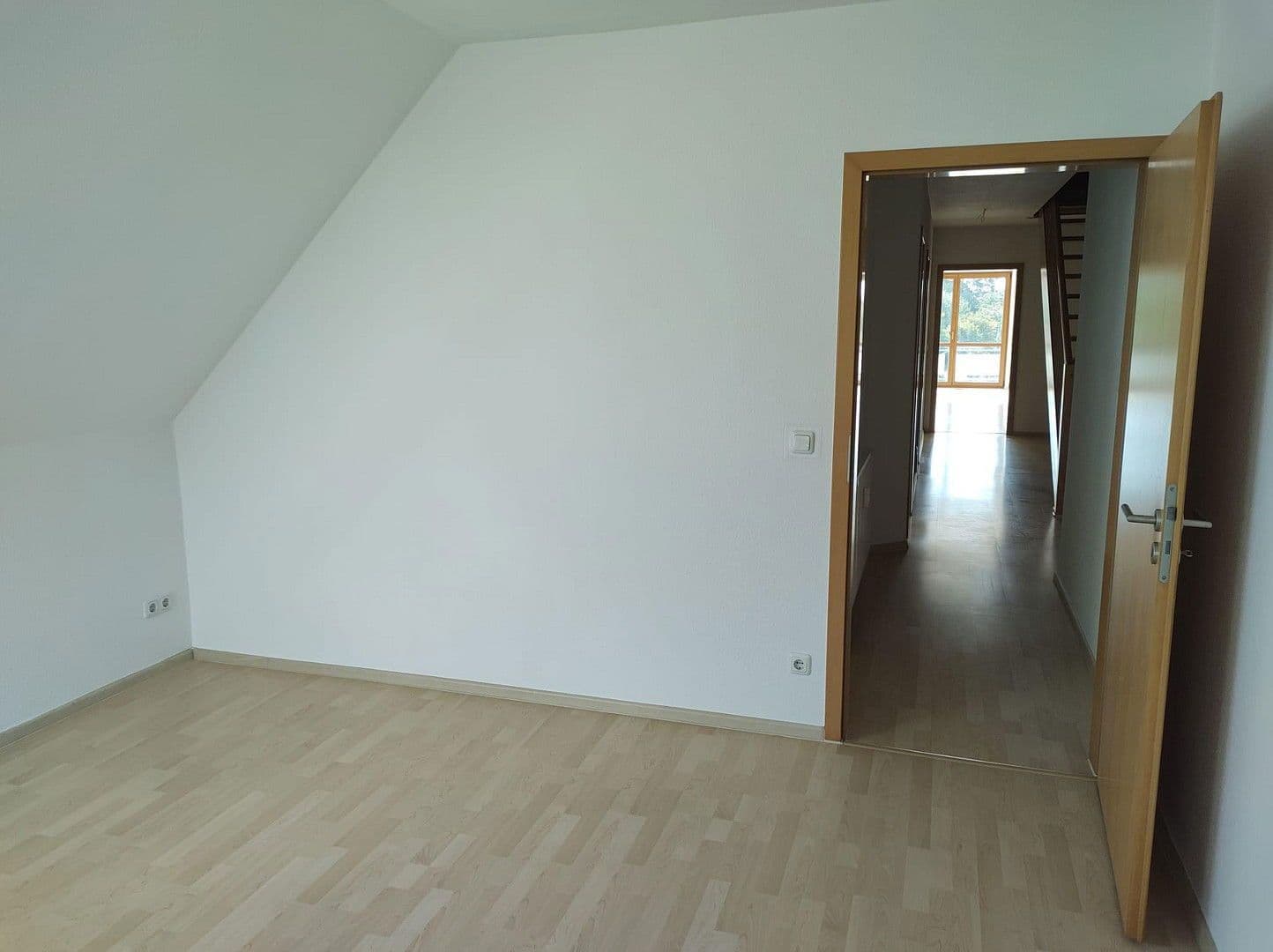 Prodej bytu 4+1 100 m², Rostock, Mecklenburg-Vorpommern Prodej bytu 4+1 100 m², Rostock, Mecklenburg-Vorpommern