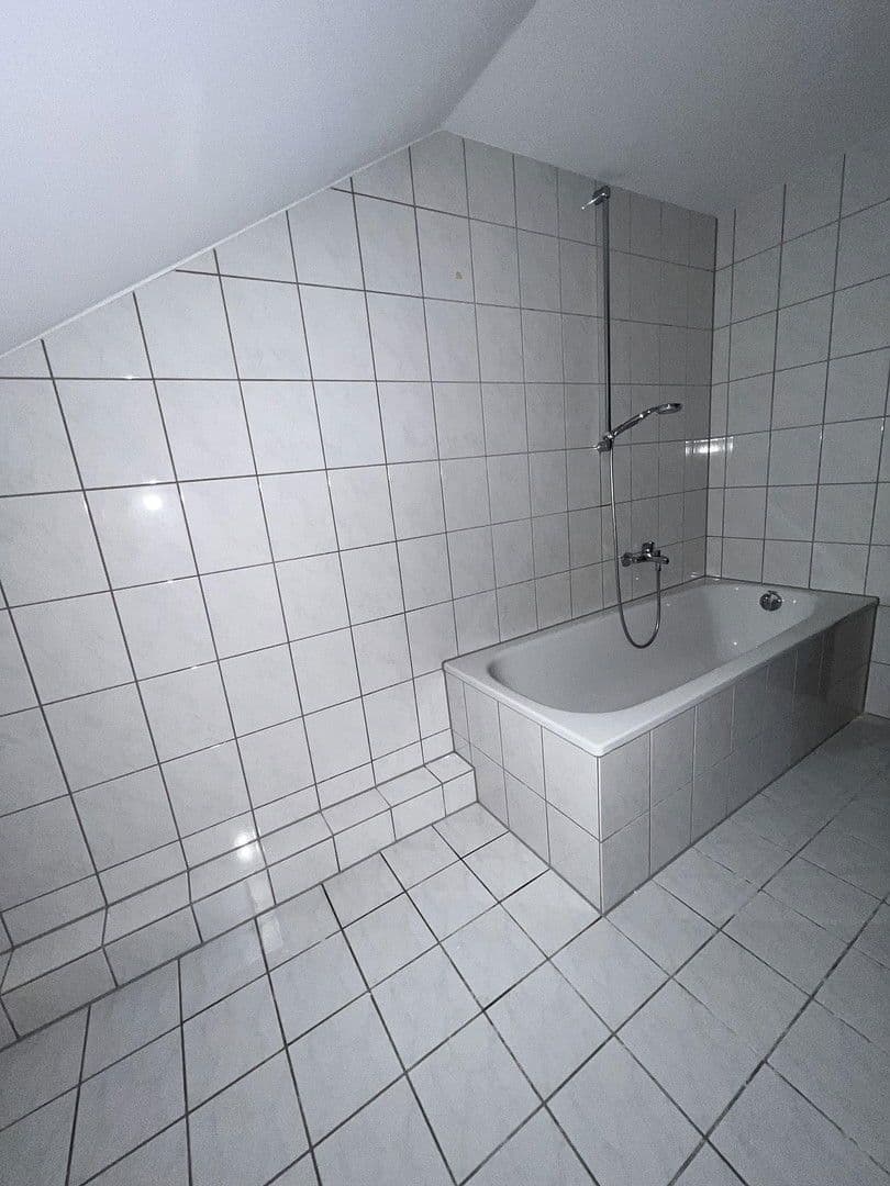 Pronájem bytu 2+kk 84 m², Weiterstadt, Hessen Pronájem bytu 2+kk 84 m², Weiterstadt, Hessen
