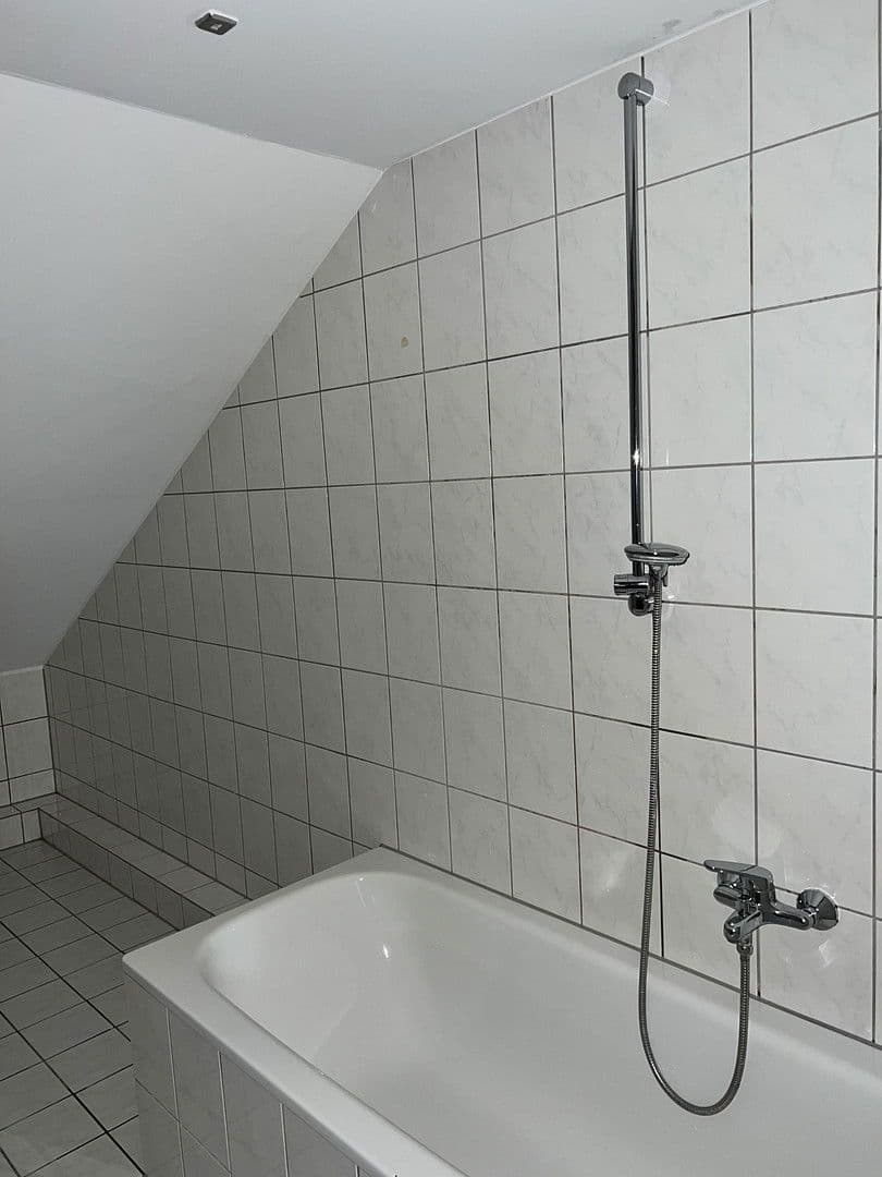 Pronájem bytu 2+kk 84 m², Weiterstadt, Hessen Pronájem bytu 2+kk 84 m², Weiterstadt, Hessen