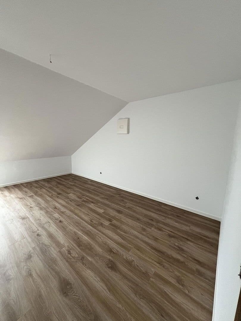 Pronájem bytu 2+kk 84 m², Weiterstadt, Hessen Pronájem bytu 2+kk 84 m², Weiterstadt, Hessen