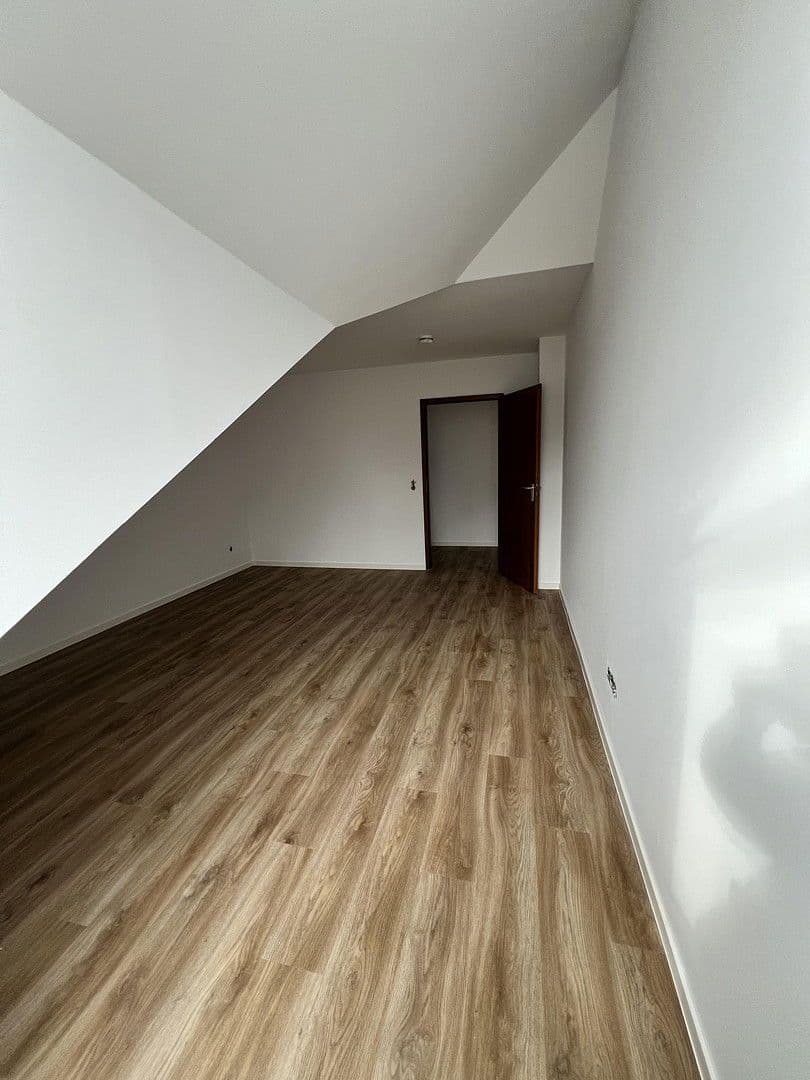 Pronájem bytu 2+kk 84 m², Weiterstadt, Hessen Pronájem bytu 2+kk 84 m², Weiterstadt, Hessen