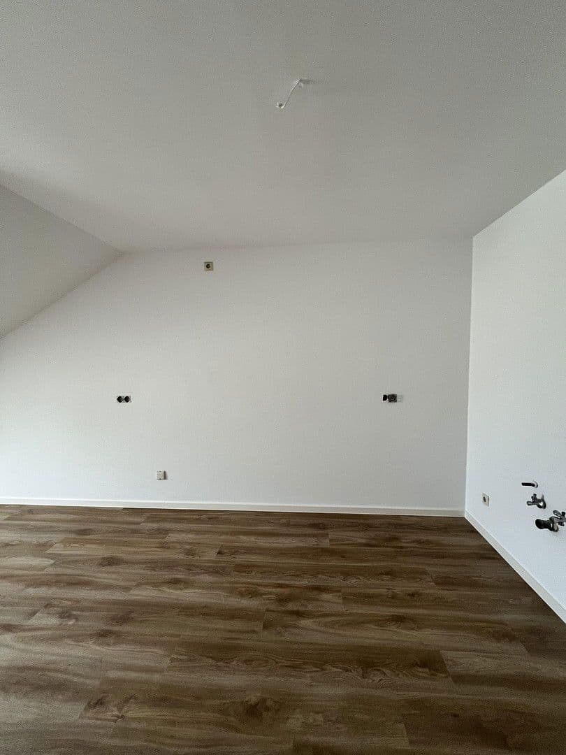 Pronájem bytu 2+kk 84 m², Weiterstadt, Hessen Pronájem bytu 2+kk 84 m², Weiterstadt, Hessen