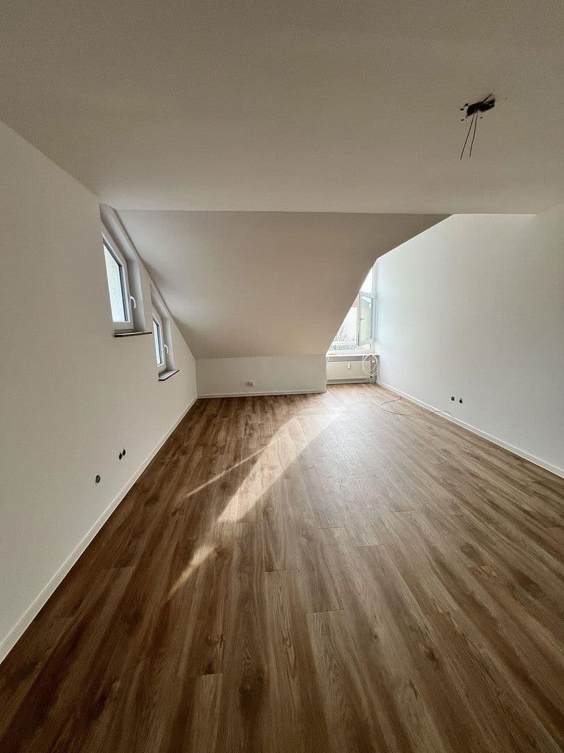 Pronájem bytu 2+kk 84 m², Weiterstadt, Hessen Pronájem bytu 2+kk 84 m², Weiterstadt, Hessen