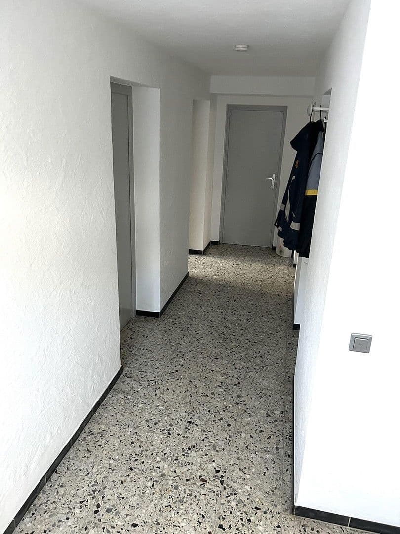 Prodej domu 250 m², pozemek 1.053 m², Ehningen, Bádensko-Württembersko Prodej domu 250 m², pozemek 1.053 m², Ehningen, Bádensko-Württembersko