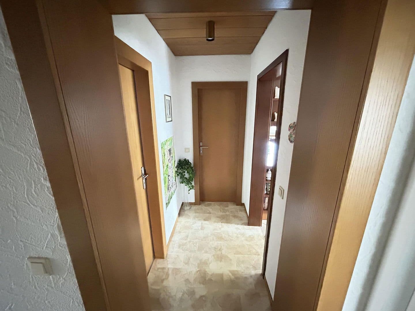 Prodej domu 250 m², pozemek 1.053 m², Ehningen, Bádensko-Württembersko Prodej domu 250 m², pozemek 1.053 m², Ehningen, Bádensko-Württembersko