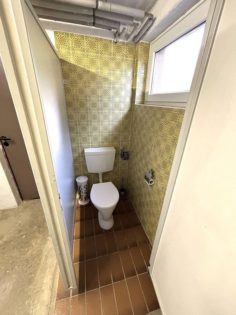 Prodej domu 250 m², pozemek 1.053 m², Ehningen, Bádensko-Württembersko Prodej domu 250 m², pozemek 1.053 m², Ehningen, Bádensko-Württembersko