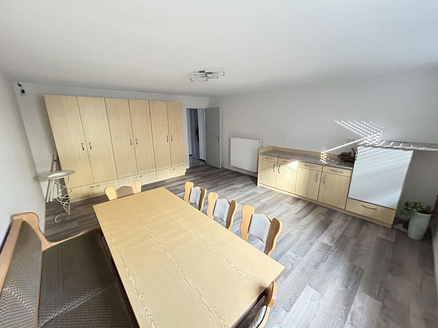 Prodej domu 250 m², pozemek 1.053 m², Ehningen, Bádensko-Württembersko Prodej domu 250 m², pozemek 1.053 m², Ehningen, Bádensko-Württembersko