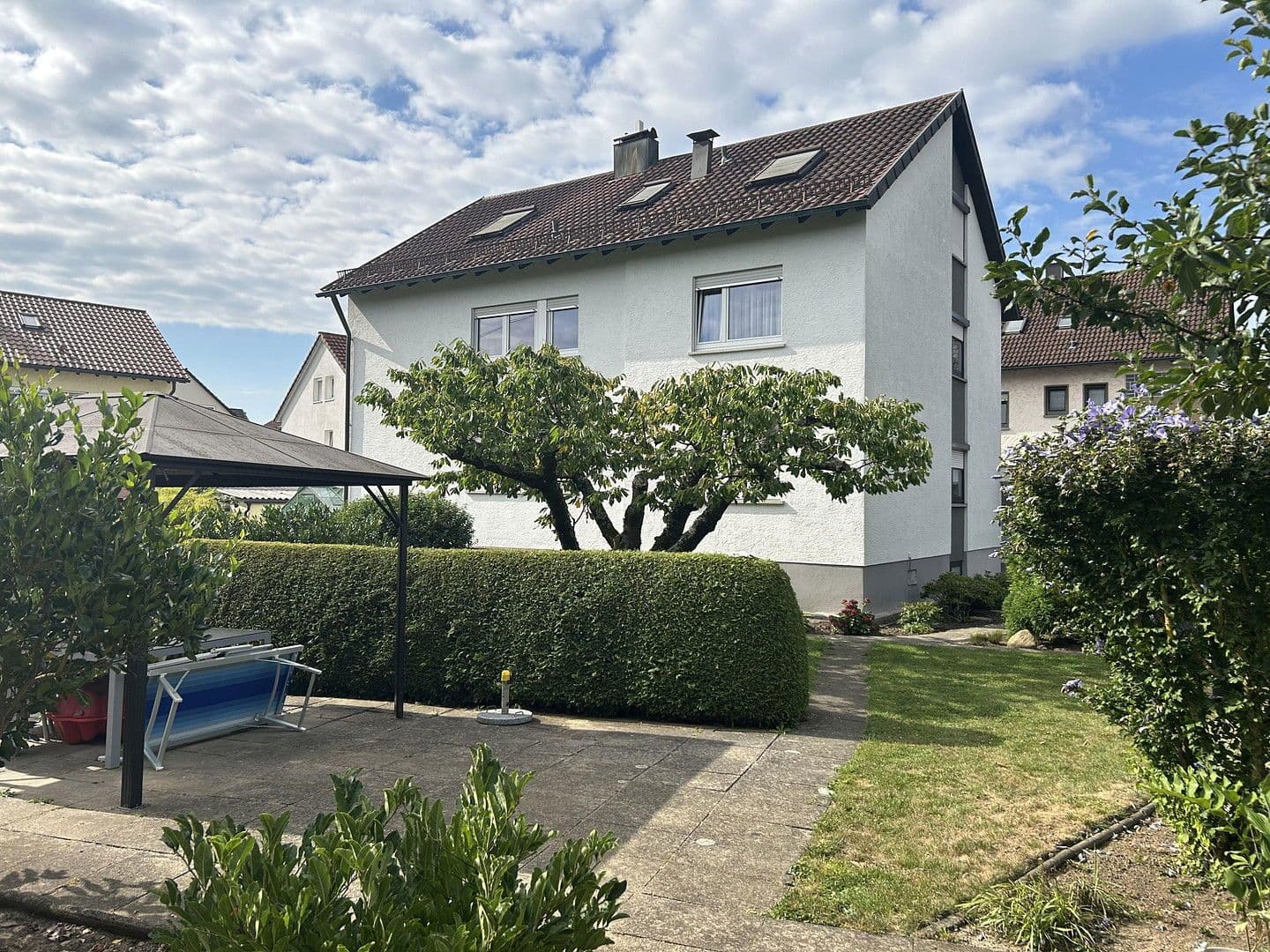 Prodej domu 250 m², pozemek 1.053 m², Ehningen, Bádensko-Württembersko Prodej domu 250 m², pozemek 1.053 m², Ehningen, Bádensko-Württembersko
