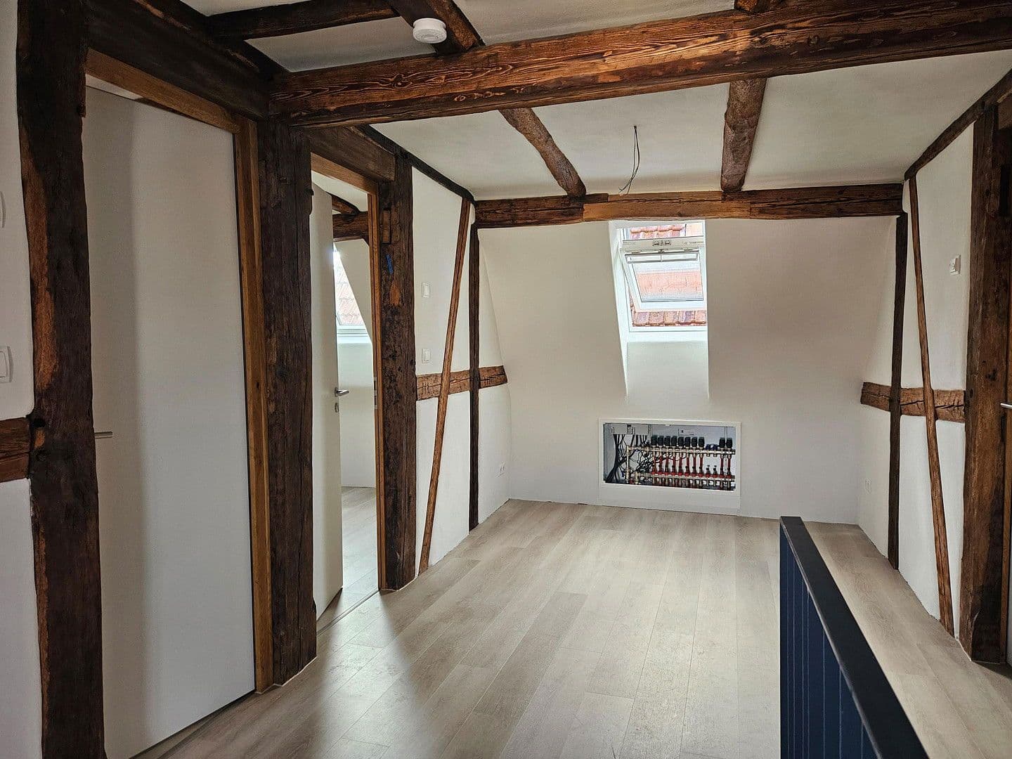 Pronájem bytu 5+1 128 m², Mühlacker, Bádensko-Württembersko Pronájem bytu 5+1 128 m², Mühlacker, Bádensko-Württembersko