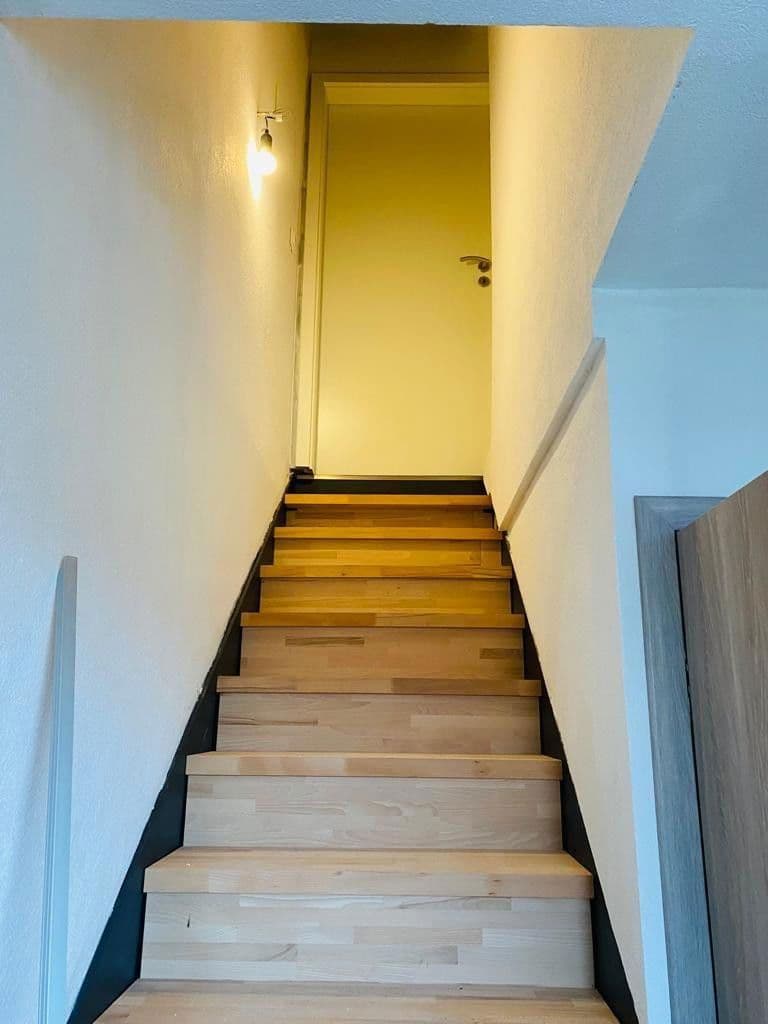 Prodej domu 250 m², pozemek 406 m², Bad Rappenau, Bádensko-Württembersko Prodej domu 250 m², pozemek 406 m², Bad Rappenau, Bádensko-Württembersko