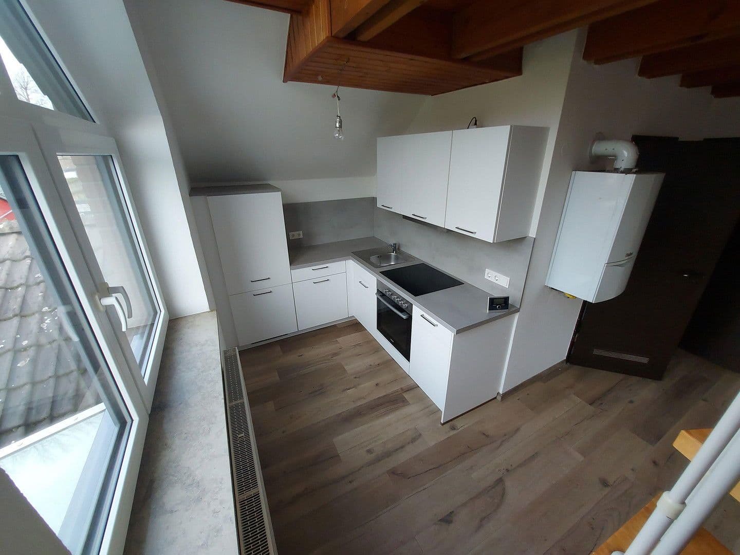 Pronájem bytu 1+1 35 m², Köln, Severní Porýní-Vestfálsko Pronájem bytu 1+1 35 m², Köln, Severní Porýní-Vestfálsko