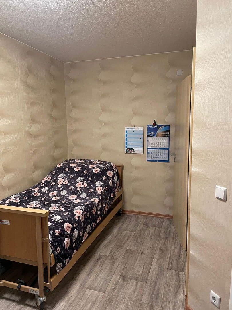 Prodej domu 168 m², pozemek 334 m², Bielefeld, Severní Porýní-Vestfálsko Prodej domu 168 m², pozemek 334 m², Bielefeld, Severní Porýní-Vestfálsko