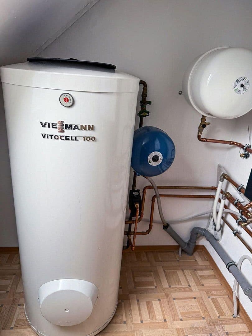 Prodej domu 168 m², pozemek 334 m², Bielefeld, Severní Porýní-Vestfálsko Prodej domu 168 m², pozemek 334 m², Bielefeld, Severní Porýní-Vestfálsko