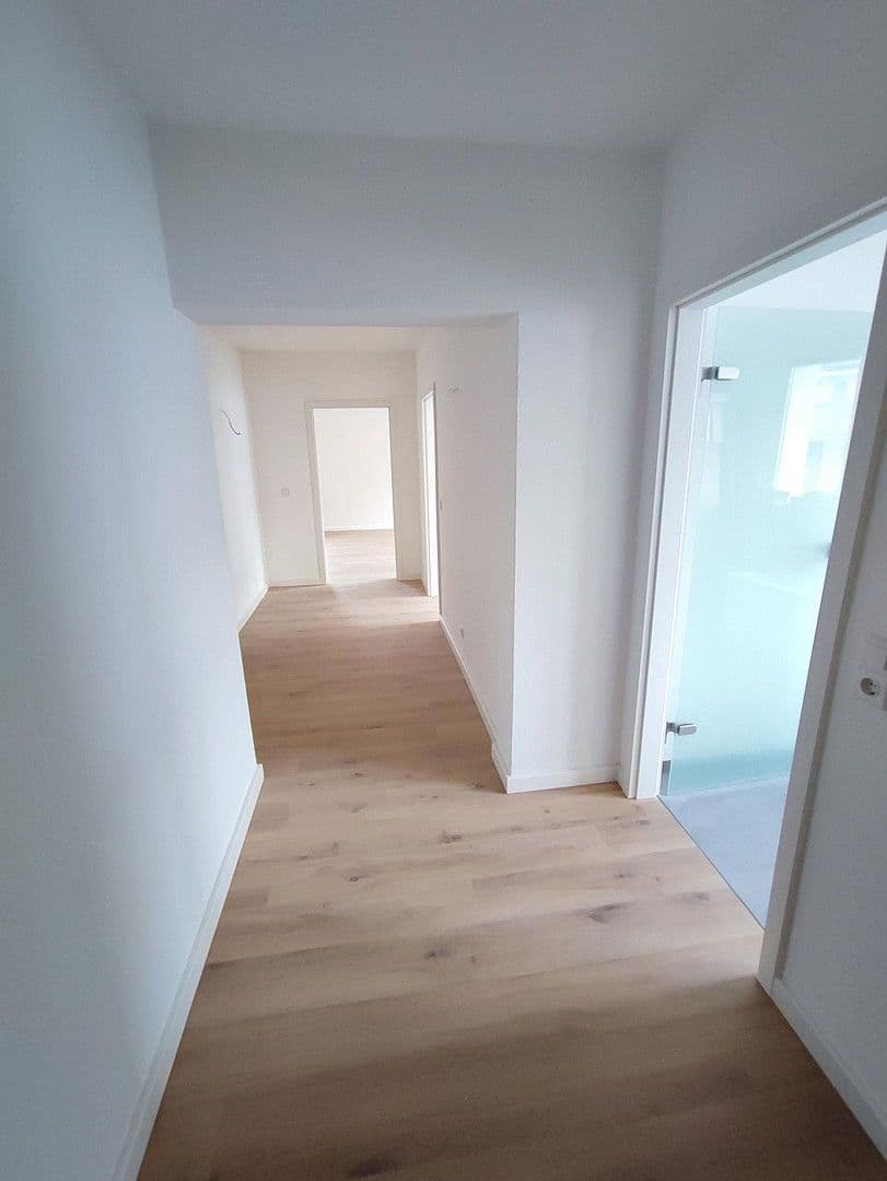 Pronájem bytu 2+1 73 m², Rodensteinstraße 52a, Bensheim, Hessen Pronájem bytu 2+1 73 m², Rodensteinstraße 52a, Bensheim, Hessen