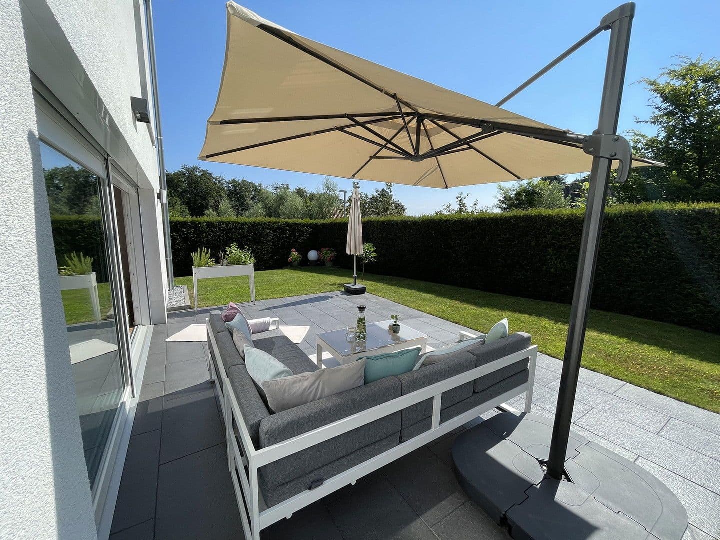 Prodej domu 253 m², pozemek 327 m², Baden-Baden, Bádensko-Württembersko Prodej domu 253 m², pozemek 327 m², Baden-Baden, Bádensko-Württembersko