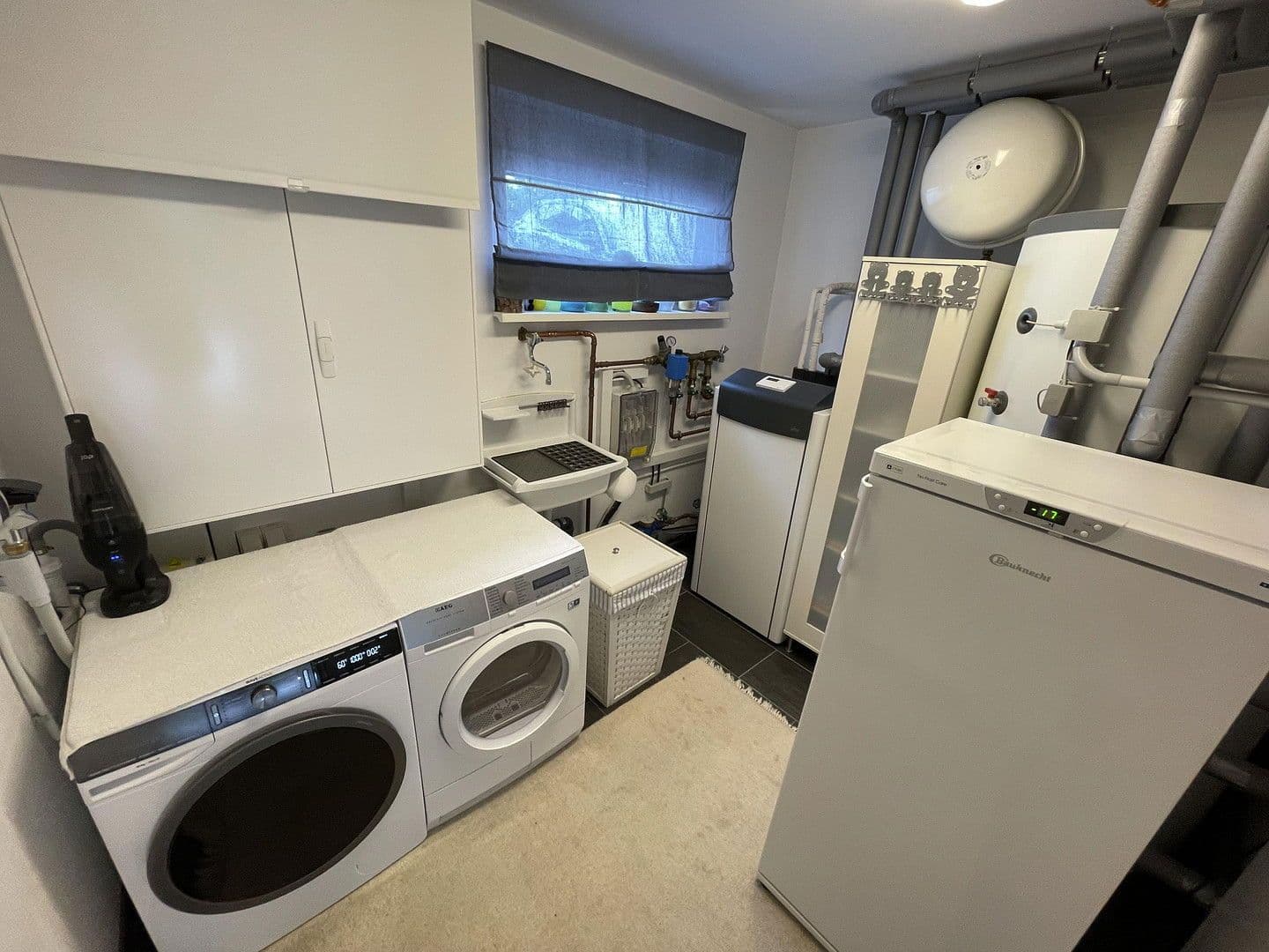 Prodej domu 253 m², pozemek 327 m², Baden-Baden, Bádensko-Württembersko Prodej domu 253 m², pozemek 327 m², Baden-Baden, Bádensko-Württembersko