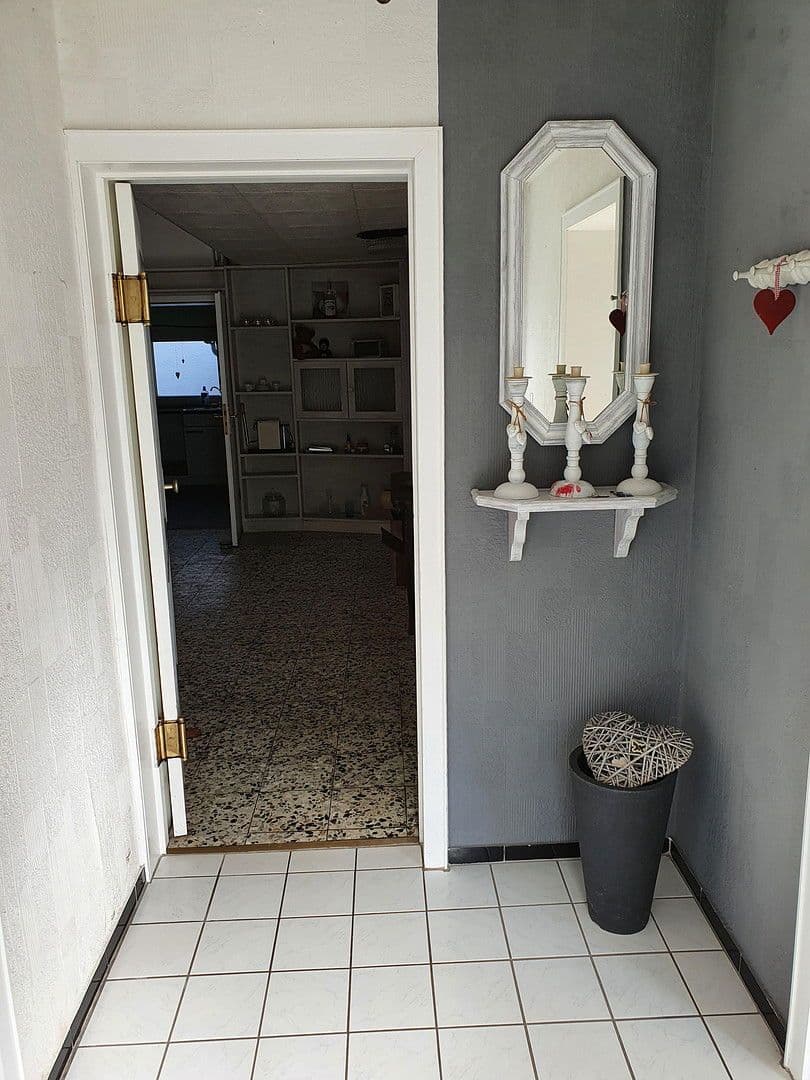 Pronájem domu 201 m², pozemek 450 m², Kleine Pfarrgasse 3, Hofgeismar, Hessen Pronájem domu 201 m², pozemek 450 m², Kleine Pfarrgasse 3, Hofgeismar, Hessen