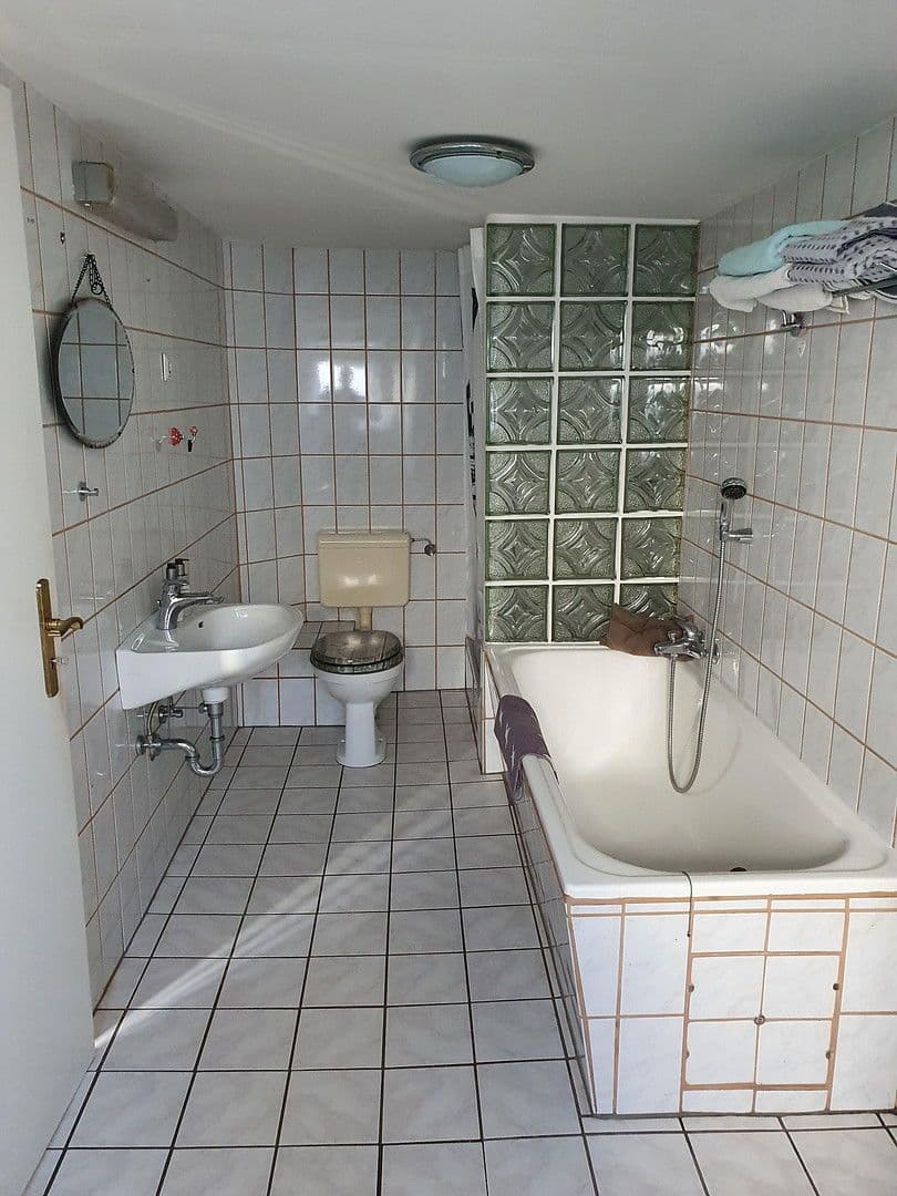 Pronájem domu 201 m², pozemek 450 m², Kleine Pfarrgasse 3, Hofgeismar, Hessen Pronájem domu 201 m², pozemek 450 m², Kleine Pfarrgasse 3, Hofgeismar, Hessen