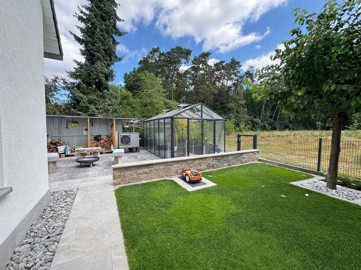 Prodej domu 263 m², pozemek 880 m², Schwabach, Bavorsko Prodej domu 263 m², pozemek 880 m², Schwabach, Bavorsko