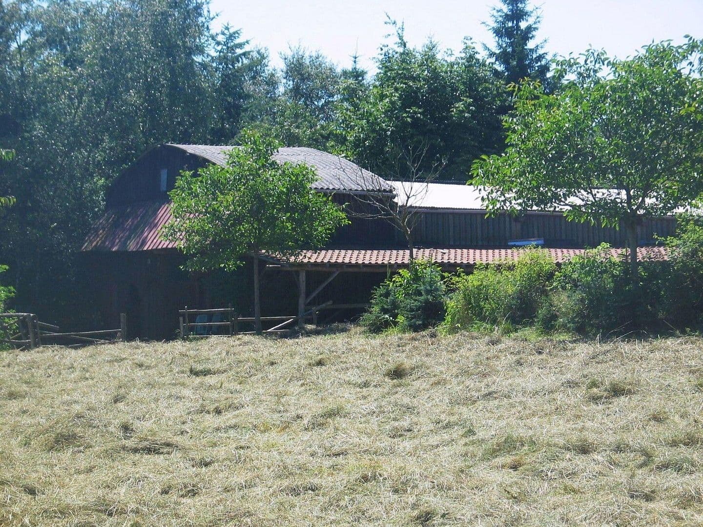 Prodej domu 174 m², pozemek 16.759 m², Olzheim, Porýní-Falc Prodej domu 174 m², pozemek 16.759 m², Olzheim, Porýní-Falc
