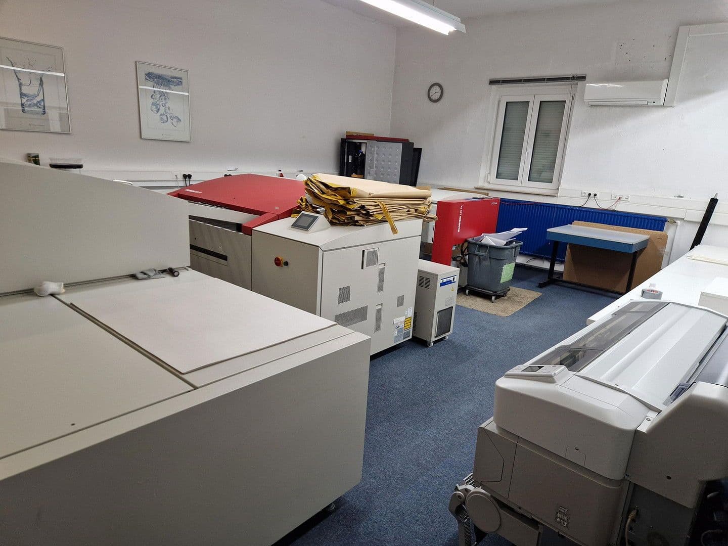 Prodej nebytového prostoru 1.213 m², Schleifweg 1b, Uttenreuth, Bavorsko Prodej nebytového prostoru 1.213 m², Schleifweg 1b, Uttenreuth, Bavorsko