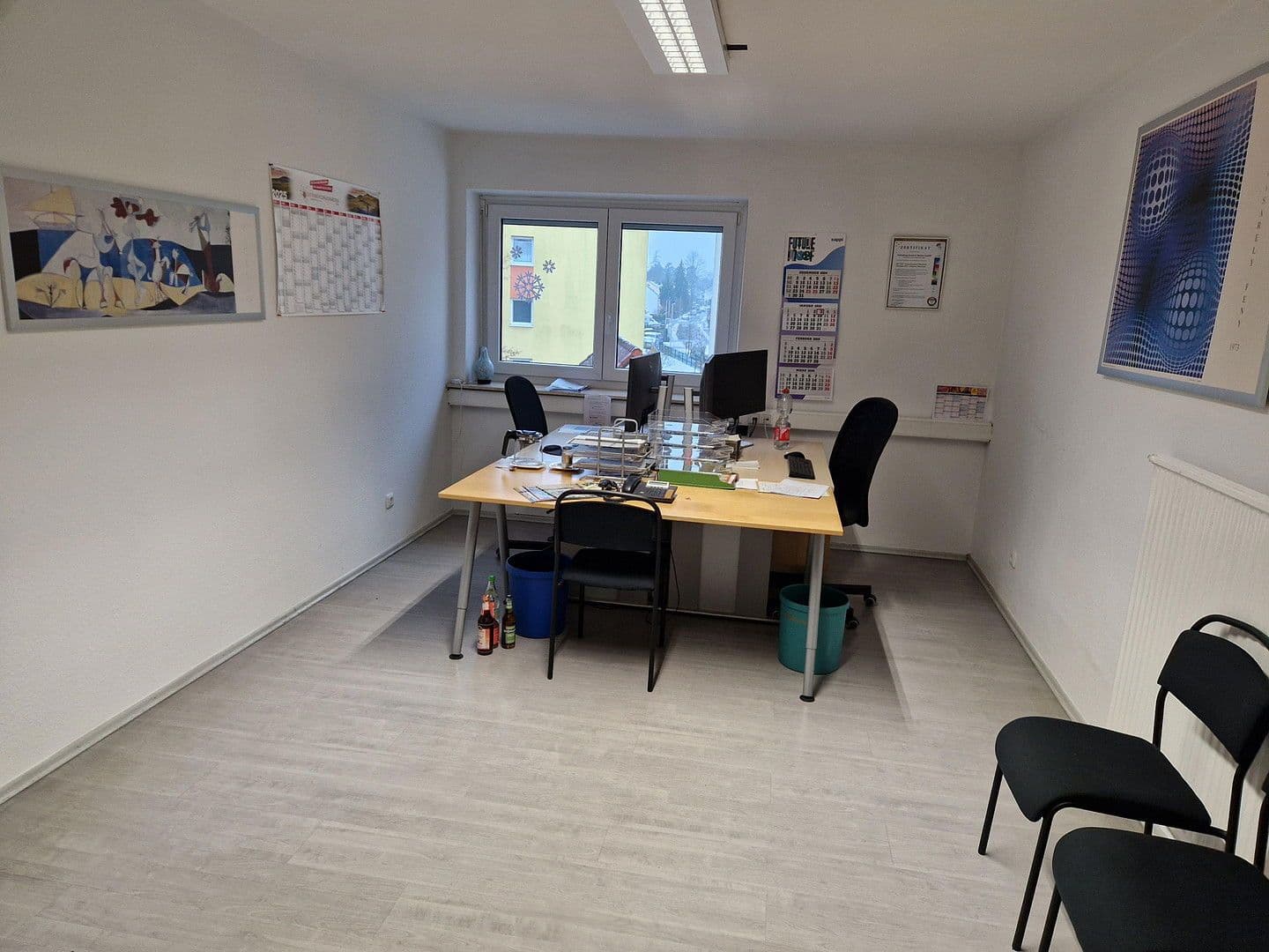 Prodej nebytového prostoru 1.213 m², Schleifweg 1b, Uttenreuth, Bavorsko Prodej nebytového prostoru 1.213 m², Schleifweg 1b, Uttenreuth, Bavorsko