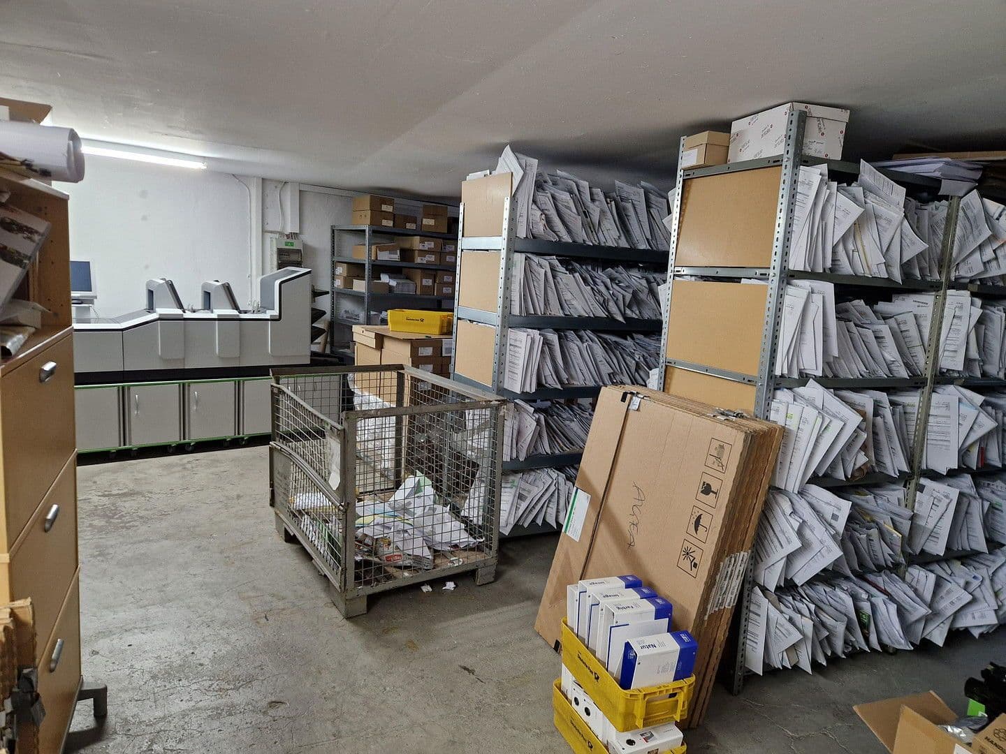 Prodej nebytového prostoru 1.213 m², Schleifweg 1b, Uttenreuth, Bavorsko Prodej nebytového prostoru 1.213 m², Schleifweg 1b, Uttenreuth, Bavorsko