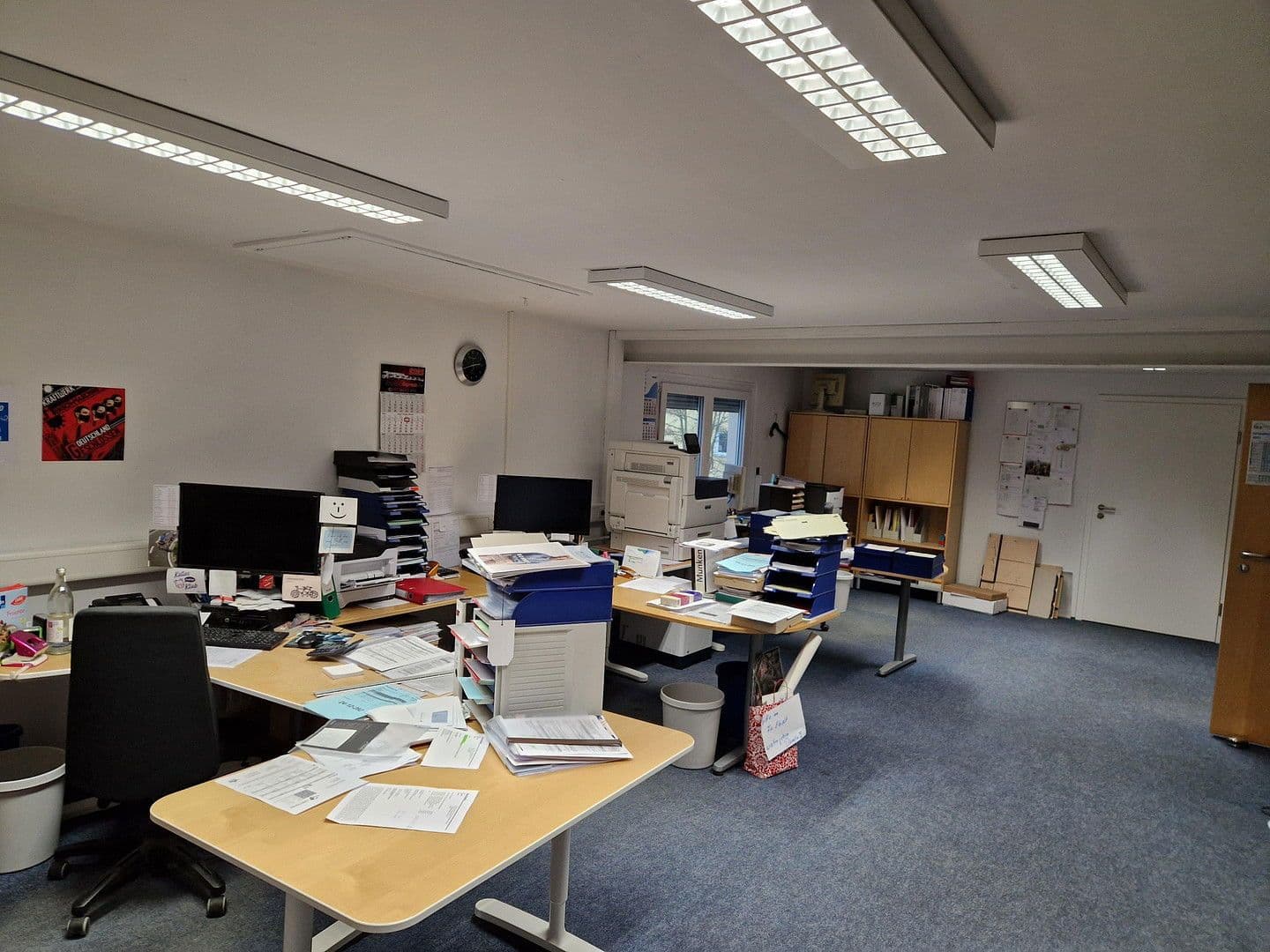 Prodej nebytového prostoru 1.213 m², Schleifweg 1b, Uttenreuth, Bavorsko Prodej nebytového prostoru 1.213 m², Schleifweg 1b, Uttenreuth, Bavorsko