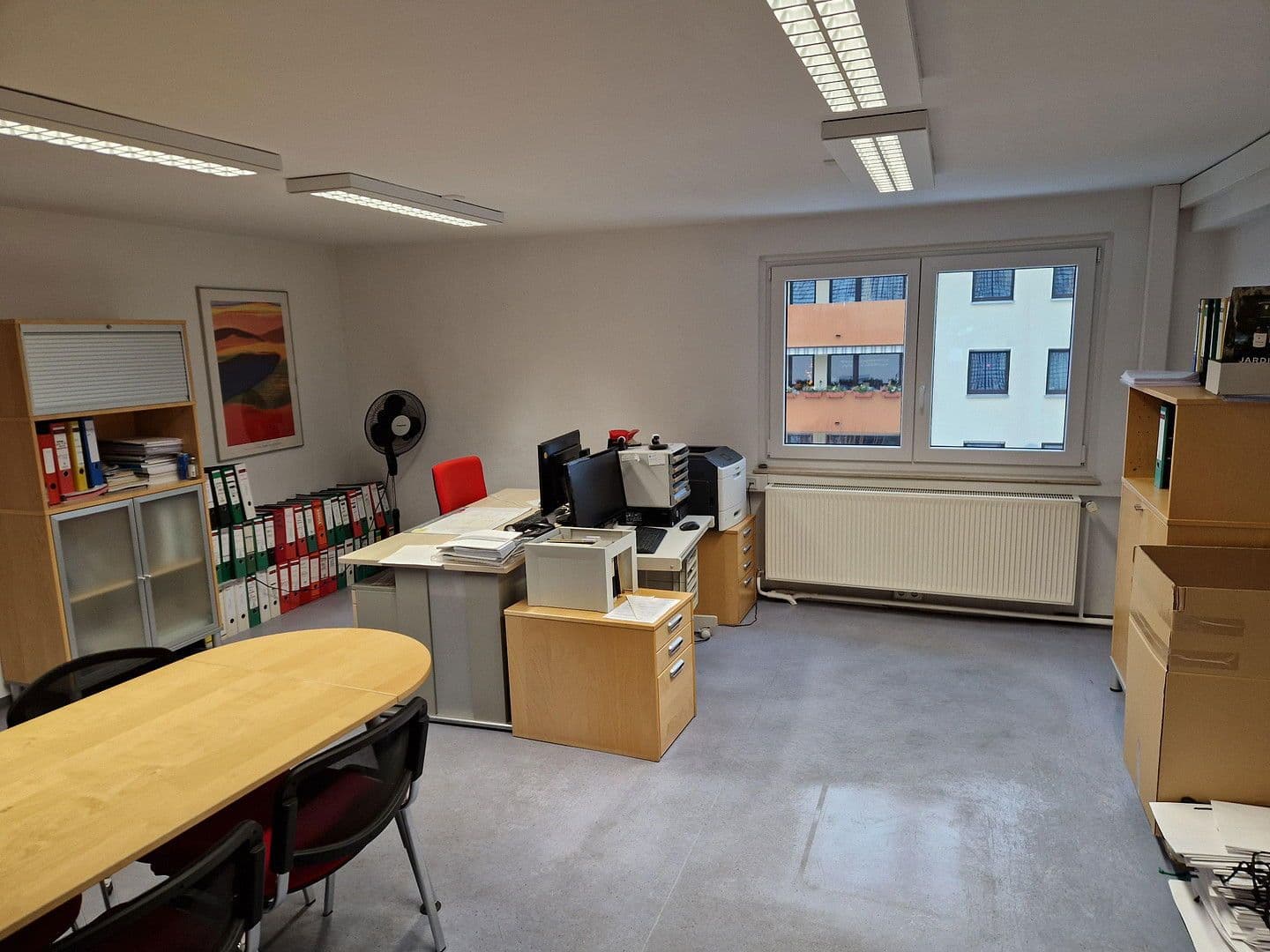 Prodej nebytového prostoru 1.213 m², Schleifweg 1b, Uttenreuth, Bavorsko Prodej nebytového prostoru 1.213 m², Schleifweg 1b, Uttenreuth, Bavorsko