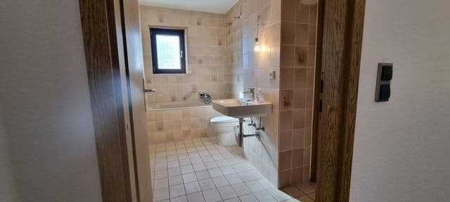 Pronájem bytu 2+1 100 m², Beethovenstraße 11-15, Bad Schönborn, Bádensko-Württembersko Pronájem bytu 2+1 100 m², Beethovenstraße 11-15, Bad Schönborn, Bádensko-Württembersko