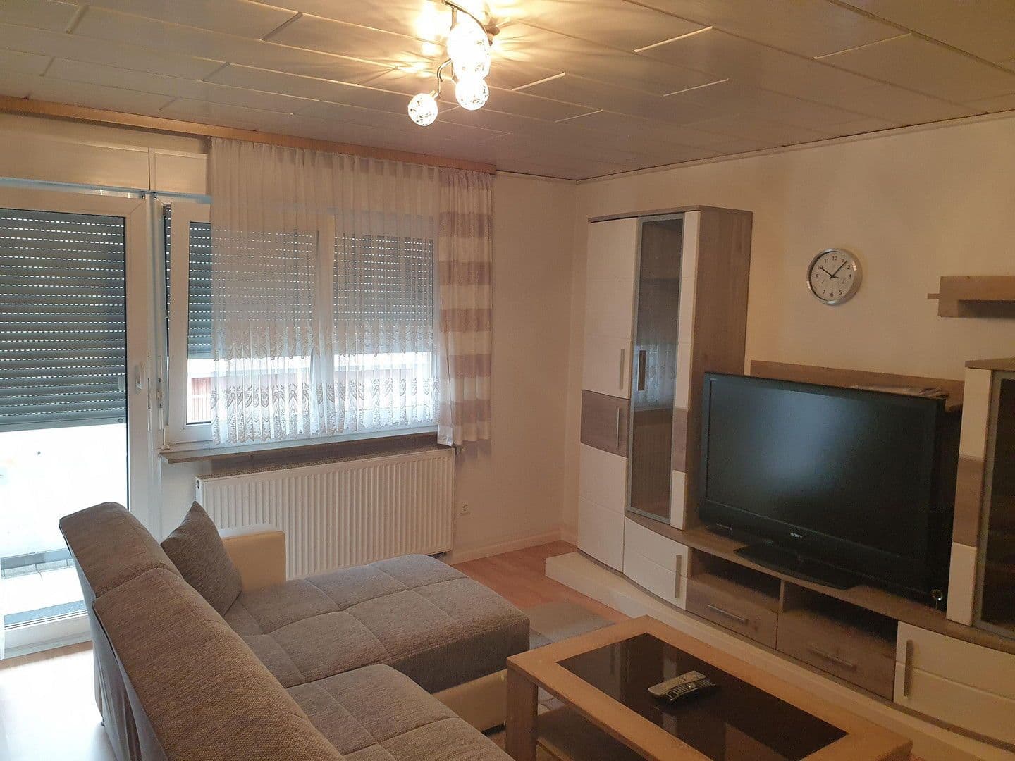 Pronájem bytu 2+1 54 m², Pforzheim, Bádensko-Württembersko Pronájem bytu 2+1 54 m², Pforzheim, Bádensko-Württembersko