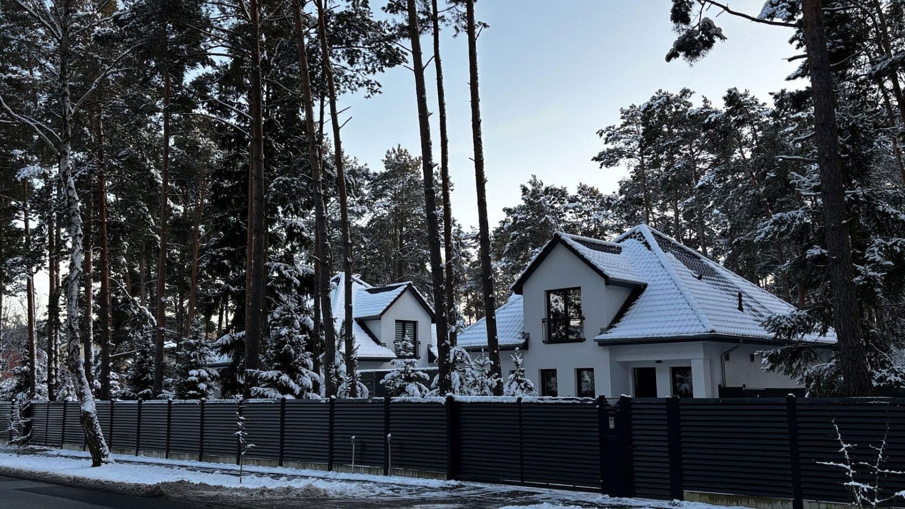 Prodej domu 368 m², pozemek 2.818 m², Borkwalde, Braniborsko Prodej domu 368 m², pozemek 2.818 m², Borkwalde, Braniborsko