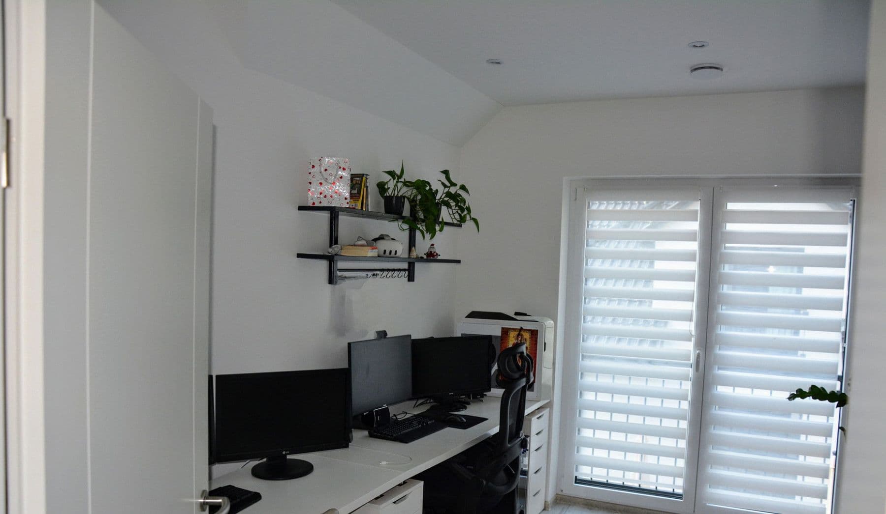 Prodej domu 368 m², pozemek 2.818 m², Borkwalde, Braniborsko Prodej domu 368 m², pozemek 2.818 m², Borkwalde, Braniborsko