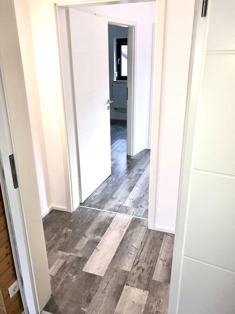 Pronájem bytu 3+1 60 m², Albstadt, Bádensko-Württembersko Pronájem bytu 3+1 60 m², Albstadt, Bádensko-Württembersko