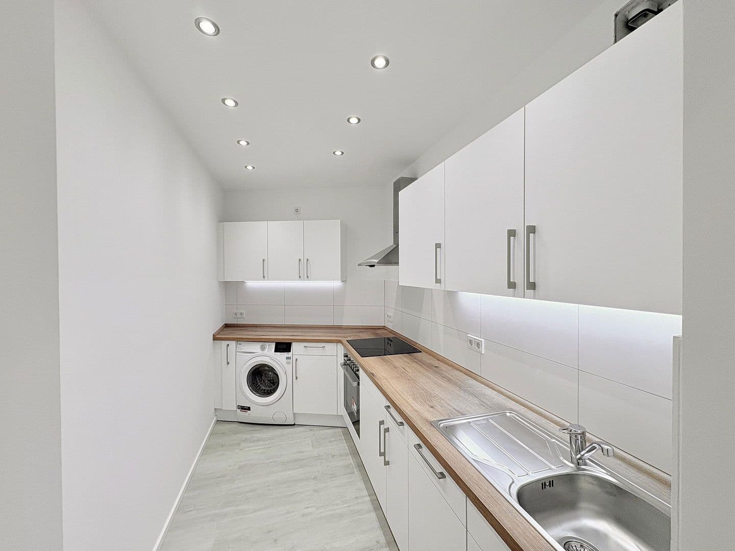 Pronájem bytu 2+1 64 m², Friedrich-Heinrich-Allee 3, Kamp-Lintfort, Severní Porýní-Vestfálsko Pronájem bytu 2+1 64 m², Friedrich-Heinrich-Allee 3, Kamp-Lintfort, Severní Porýní-Vestfálsko