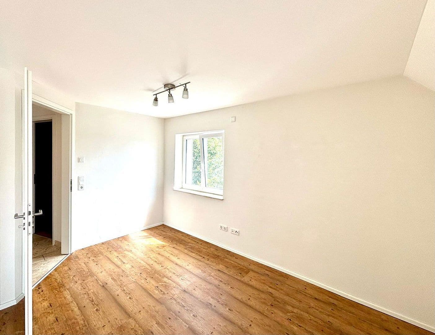 Prodej bytu 4+1 92 m², Überlingen, Bádensko-Württembersko Prodej bytu 4+1 92 m², Überlingen, Bádensko-Württembersko