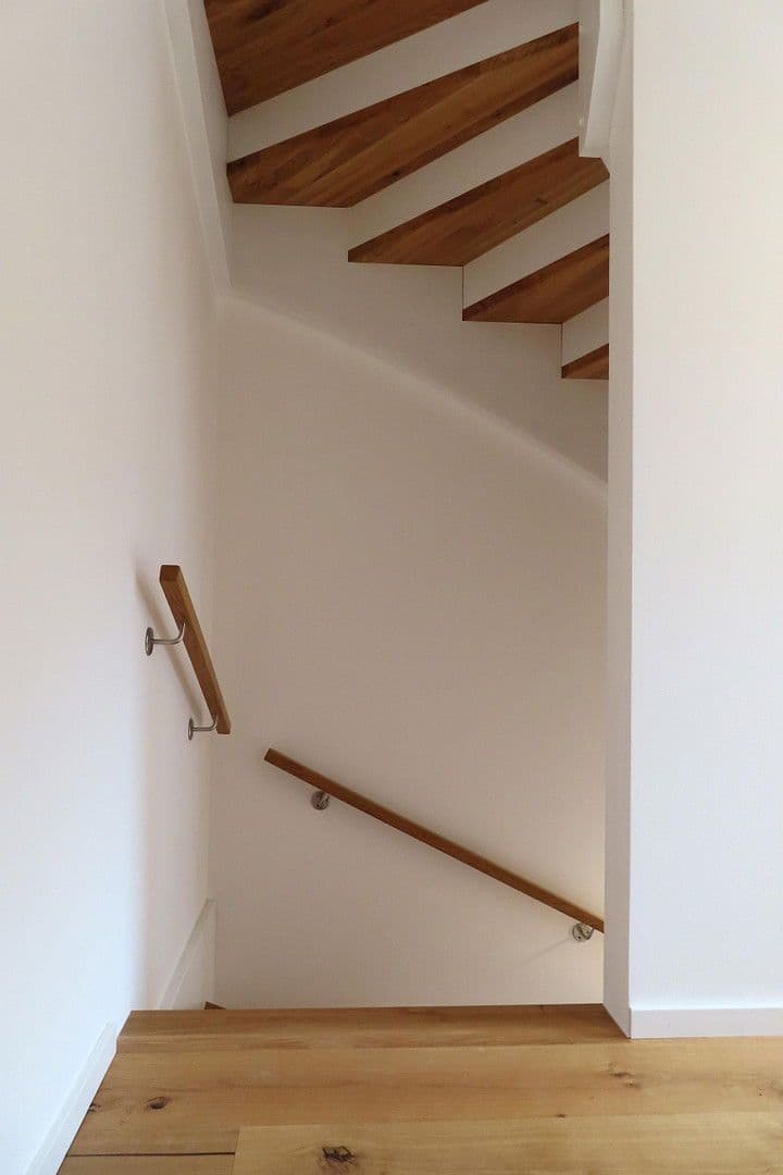 Prodej domu 133 m², pozemek 382 m², München, Bavorsko Prodej domu 133 m², pozemek 382 m², München, Bavorsko