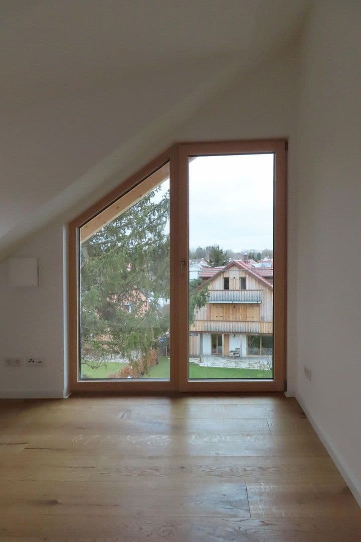 Prodej domu 133 m², pozemek 382 m², München, Bavorsko Prodej domu 133 m², pozemek 382 m², München, Bavorsko