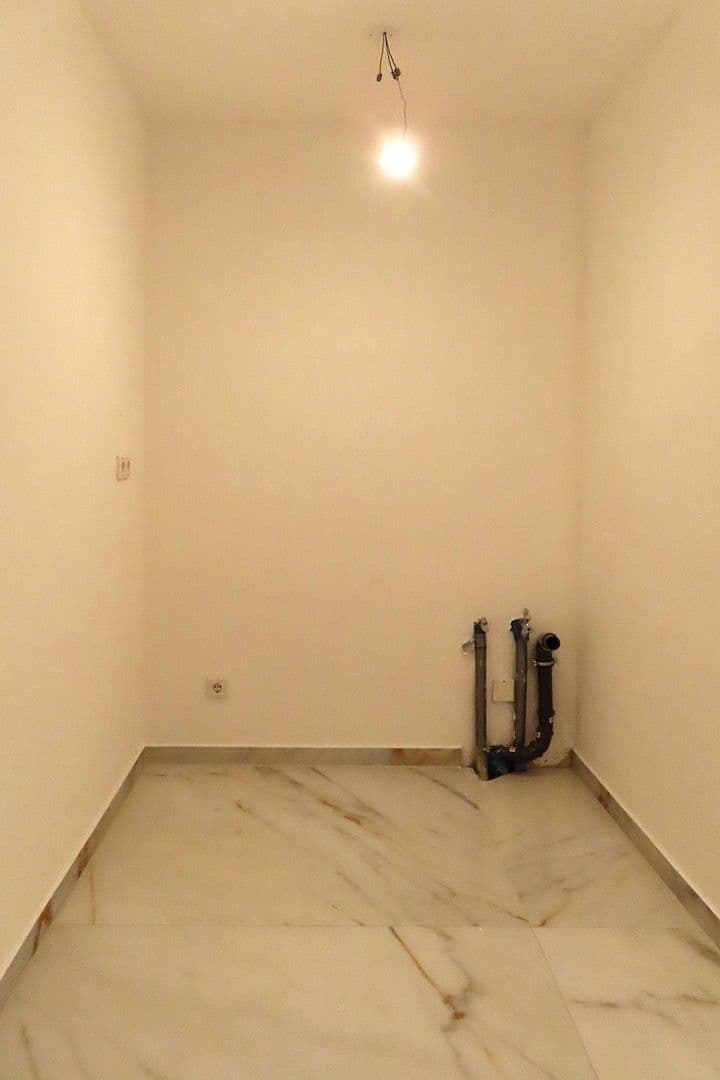 Prodej domu 133 m², pozemek 382 m², München, Bavorsko Prodej domu 133 m², pozemek 382 m², München, Bavorsko