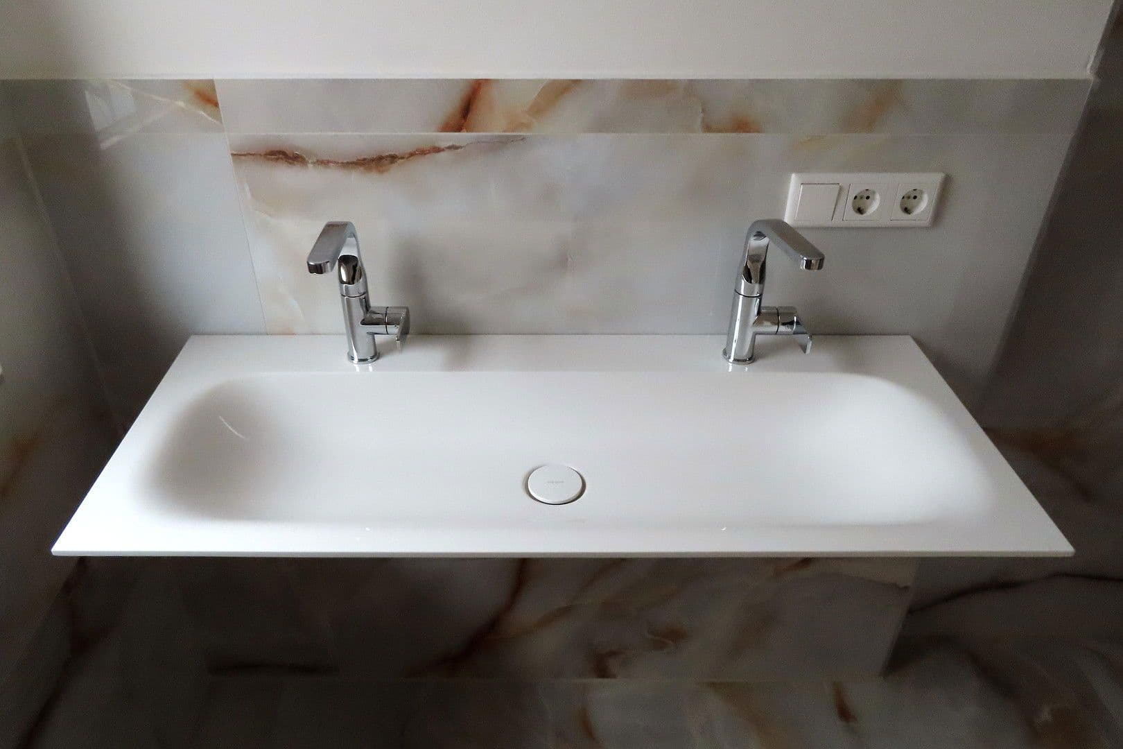 Prodej domu 133 m², pozemek 382 m², München, Bavorsko Prodej domu 133 m², pozemek 382 m², München, Bavorsko