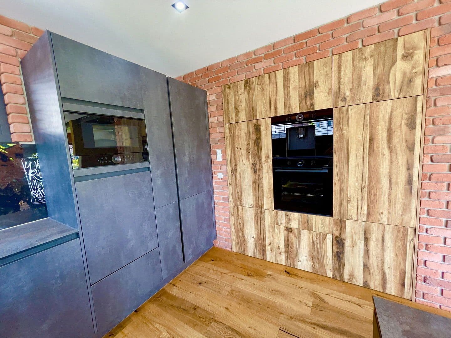 Prodej domu 163 m², pozemek 485 m², Waldshut-Tiengen, Bádensko-Württembersko Prodej domu 163 m², pozemek 485 m², Waldshut-Tiengen, Bádensko-Württembersko